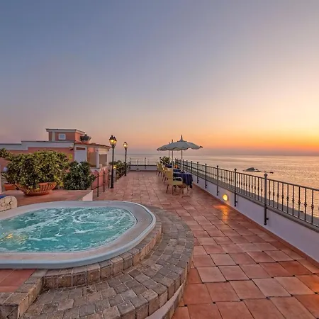 Nettuno Forio di Ischia