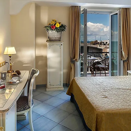ネットゥーノ 4* Forio di Ischia
