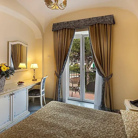 Nettuno 4*